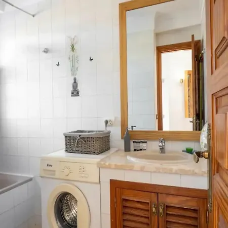 Pebble 1 - One Bed Apartment